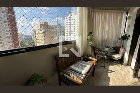 Apartamento à venda com 3 quartos, 230m² em Santana, São Paulo