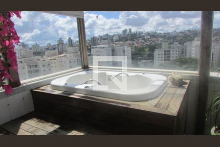 Apartamento à venda com 3 quartos, 100m² em Castelo, Belo Horizonte