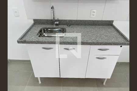 Sala/Cozinha de apartamento para alugar com 2 quartos, 42m² em Barra Funda, São Paulo