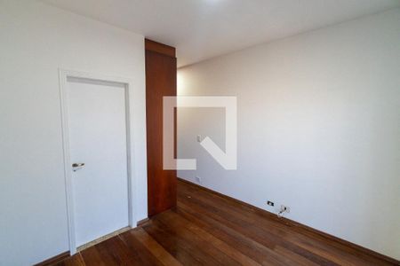 Suite de casa à venda com 3 quartos, 200m² em Mirandópolis, São Paulo