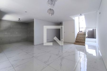 Sala de casa para alugar com 3 quartos, 152m² em Xaxim, Curitiba