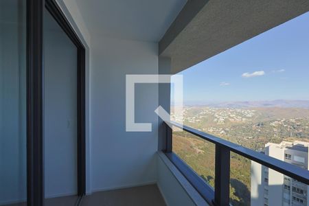 Varanda de apartamento à venda com 2 quartos, 76m² em Vila da Serra, Nova Lima