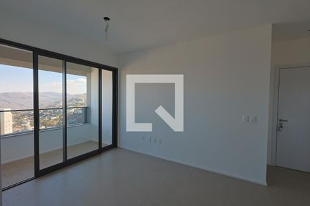 Sala de apartamento à venda com 2 quartos, 76m² em Vila da Serra, Nova Lima