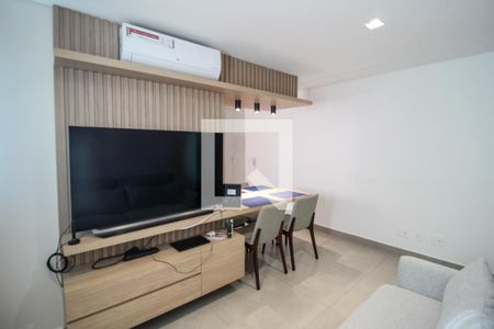 Sala de apartamento à venda com 2 quartos, 57m² em Savassi, Belo Horizonte