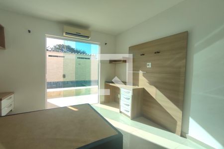 1º Pav - Quarto 1 de casa de condomínio para alugar com 5 quartos, 600m² em Taquara, Rio de Janeiro