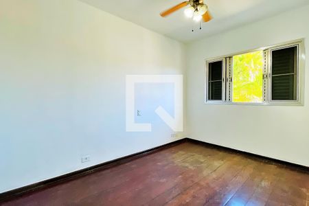 Quarto 2 de casa para alugar com 3 quartos, 195m² em Jardim Tabatinga, Guarulhos