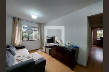 Sala de apartamento à venda com 3 quartos, 74m² em Jardim Umuarama, São Paulo