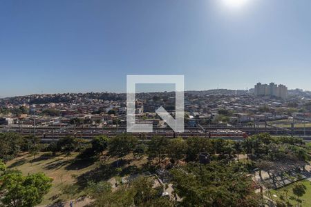 Vista Sala e Cozinha Integrada de apartamento para alugar com 2 quartos, 34m² em Guaianases, São Paulo