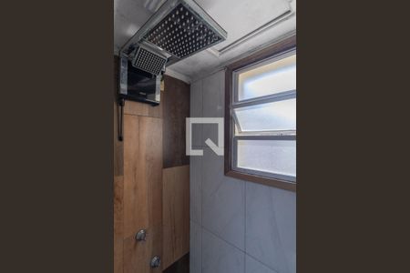 Banheiro de apartamento para alugar com 2 quartos, 48m² em Jardim Santa Teresinha, São Paulo