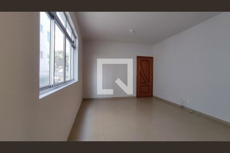 Sala de apartamento à venda com 3 quartos, 105m² em Cabral, Contagem