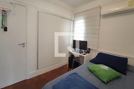 Quarto Suíte 2 de apartamento à venda com 3 quartos, 100m² em Cambuí, Campinas