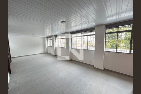 Casa para alugar com 200m², 5 quartos e 2 vagas Casa para alugar com 200m², 5 quartos e 2 vagasVaranda dos fundos