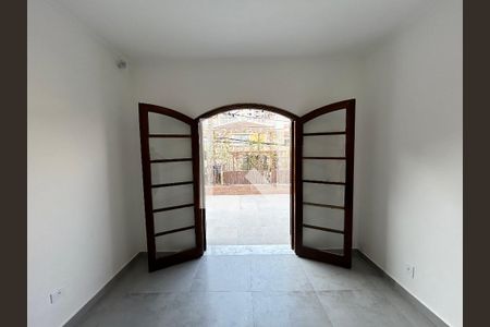 Casa para alugar com 200m², 5 quartos e 2 vagas Casa para alugar com 200m², 5 quartos e 2 vagasQuarto 2