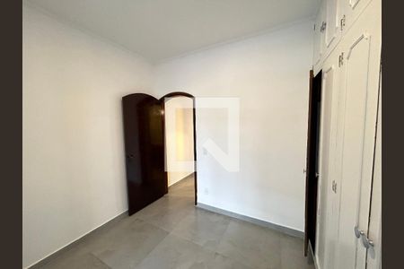 Casa para alugar com 200m², 5 quartos e 2 vagas Casa para alugar com 200m², 5 quartos e 2 vagasQuarto 3