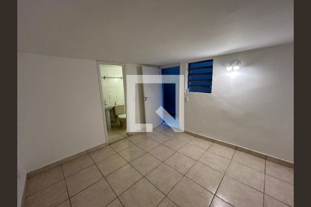 Casa para alugar com 200m², 5 quartos e 2 vagas Casa para alugar com 200m², 5 quartos e 2 vagasQuarto 5
