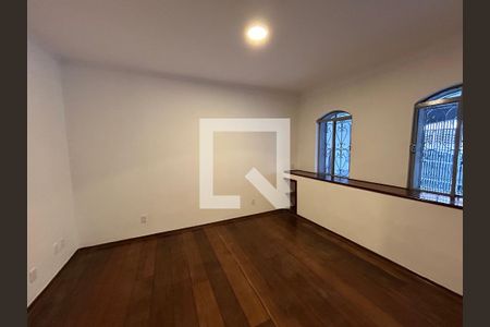 Sala de casa para alugar com 5 quartos, 200m² em Alto da Lapa, São Paulo