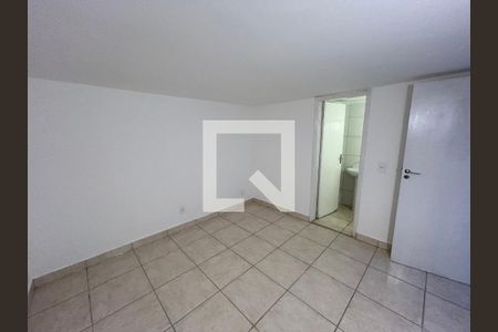 Casa para alugar com 200m², 5 quartos e 2 vagas Casa para alugar com 200m², 5 quartos e 2 vagasQuarto 5