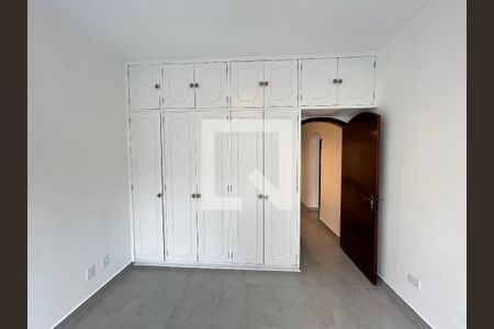 Casa para alugar com 200m², 5 quartos e 2 vagas Casa para alugar com 200m², 5 quartos e 2 vagasQuarto 2