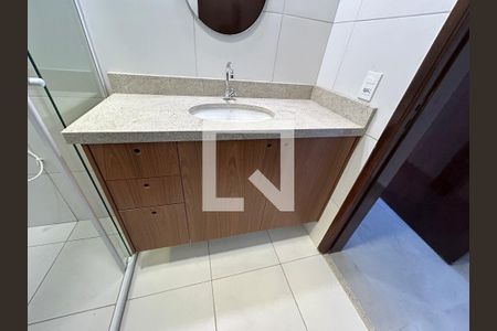 Casa para alugar com 200m², 5 quartos e 2 vagas Casa para alugar com 200m², 5 quartos e 2 vagasBanheiro da Suíte 4