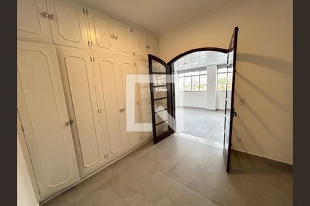 Casa para alugar com 200m², 5 quartos e 2 vagas Casa para alugar com 200m², 5 quartos e 2 vagasQuarto 3