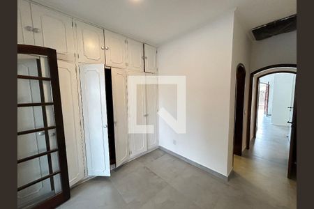 Casa para alugar com 200m², 5 quartos e 2 vagas Casa para alugar com 200m², 5 quartos e 2 vagasSuíte 4