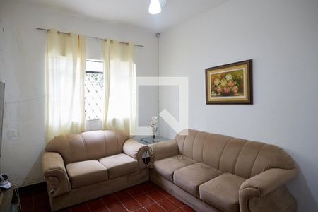 Sala de casa à venda com 3 quartos, 350m² em Concórdia, Belo Horizonte