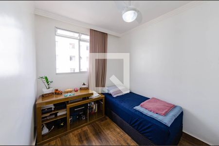 Quarto 1 de apartamento à venda com 2 quartos, 50m² em Estrela do Oriente, Belo Horizonte