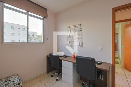 Quarto 2 de apartamento à venda com 2 quartos, 44m² em Califórnia, Contagem