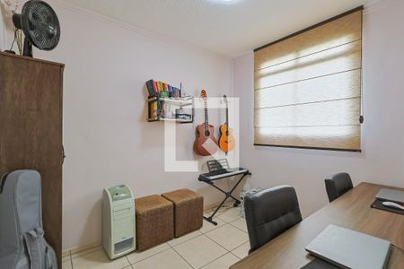 Quarto 2 de apartamento à venda com 2 quartos, 44m² em Califórnia, Contagem