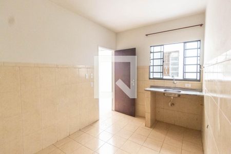 Cozinha de apartamento para alugar com 1 quarto, 30m² em Jardim Peri, São Paulo