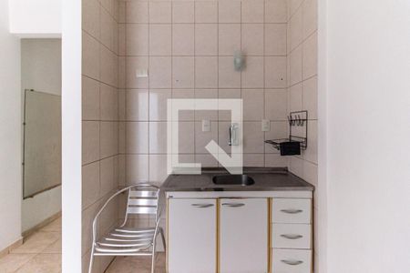 Cozinha de kitnet/studio à venda com 1 quarto, 26m² em Vila Buarque, São Paulo