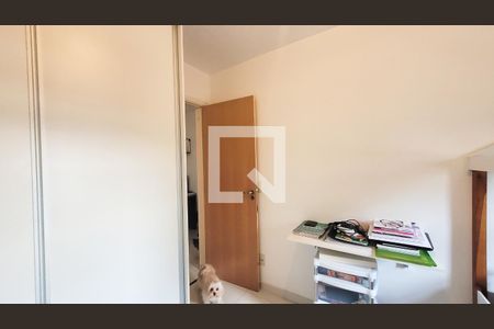 Quarto de apartamento à venda com 2 quartos, 57m² em Mansões Santo Antônio, Campinas