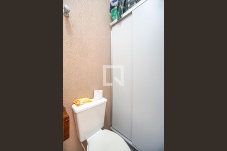 Lavabo de casa de condomínio à venda com 2 quartos, 70m² em Vila Esperança, São Paulo