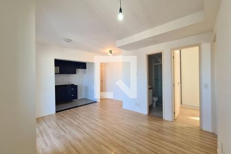 Apartamento à venda com 77m², 2 quartos e 1 vagaSala