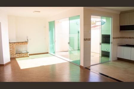 Sala de apartamento para alugar com 2 quartos, 110m² em Centro Alto, Ribeirão Pires