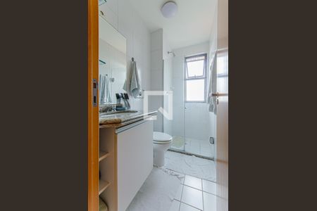 Apartamento à venda com 92m², 4 quartos e 2 vagas Apartamento à venda com 92m², 4 quartos e 2 vagasBanheiro Quarto 3