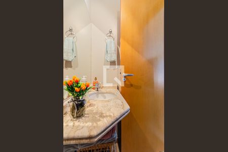 Apartamento à venda com 92m², 4 quartos e 2 vagas Apartamento à venda com 92m², 4 quartos e 2 vagasLavabo