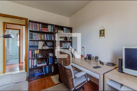 Apartamento à venda com 92m², 4 quartos e 2 vagas Apartamento à venda com 92m², 4 quartos e 2 vagasQuarto 2