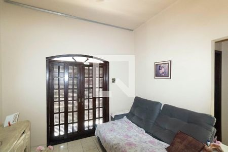 Sala de casa para alugar com 3 quartos, 130m² em Campo Grande, Rio de Janeiro