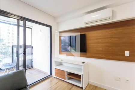 Sala/Cozinha de kitnet/studio à venda com 1 quarto, 34m² em Indianópolis, São Paulo