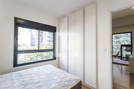 Quarto de kitnet/studio à venda com 1 quarto, 34m² em Indianópolis, São Paulo