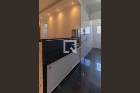 Cozinha e Área de Serviço de apartamento à venda com 2 quartos, 57m² em Vila Ré, São Paulo