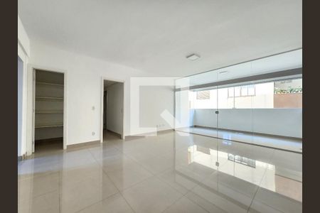 Sala de apartamento à venda com 3 quartos, 143m² em Buritis, Belo Horizonte