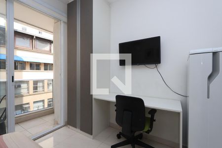 Studio - ambiente quarto de kitnet/studio para alugar com 1 quarto, 24m² em Centro Histórico de São Paulo, São Paulo