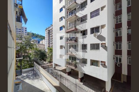 Vista da Sala de apartamento à venda com 2 quartos, 78m² em Grajaú, Rio de Janeiro