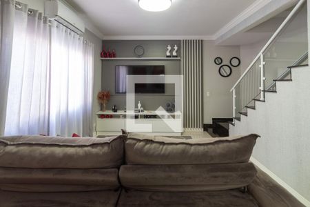 Sala de estar de casa à venda com 3 quartos, 100m² em Jardim Campo Grande, São Paulo