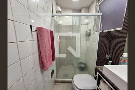 Banheiro  de apartamento à venda com 1 quarto, 43m² em Centro, Rio de Janeiro