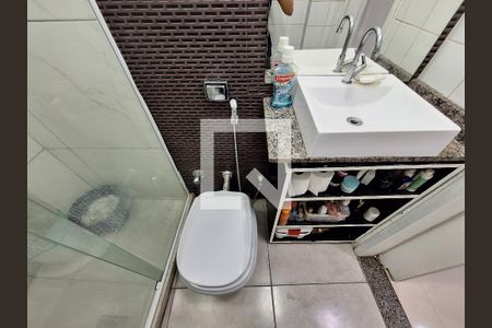 Banheiro  de apartamento à venda com 1 quarto, 43m² em Centro, Rio de Janeiro