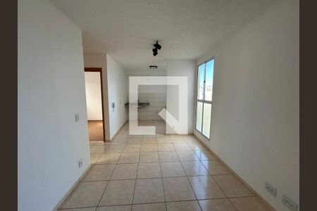 Apartamento à venda com 2 quartos, 42m² em Chacaras Reunidas Santa Terezinha, Contagem