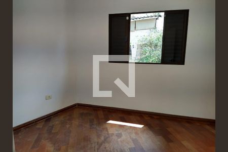 Casa à venda com 3 quartos, 138m² em Vila Monumento, São Paulo